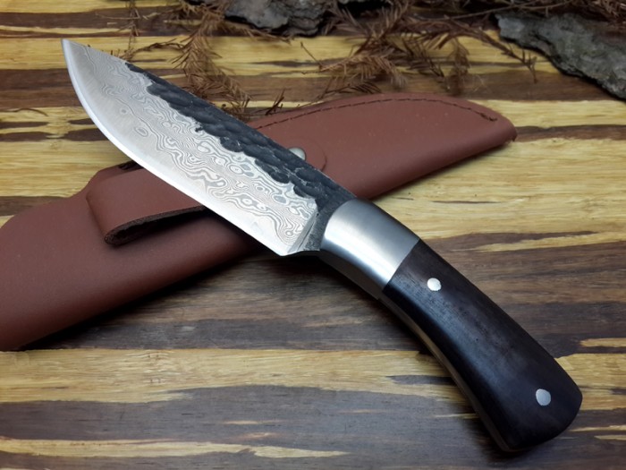 Virginia Blade Damaszk kés